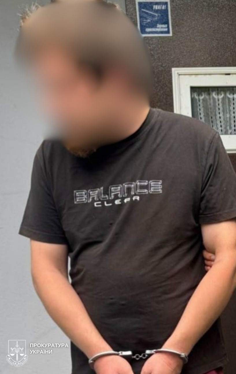 У Києві чоловіку повідомили підозру у підпалі авто військового за $1000