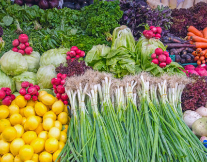 Продовольчі ярмарки у Києві цими вихідними: де шукати свіжі продукти