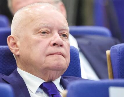 Дмитро Кісєльов більше не вестиме «Вєсті недєлі»: СЗРУ назвала причину