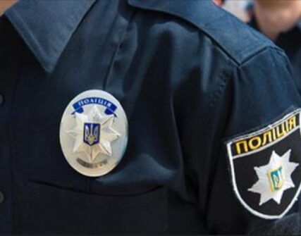 Поліцейський смертельно поранив нападника під час виклику у Києві