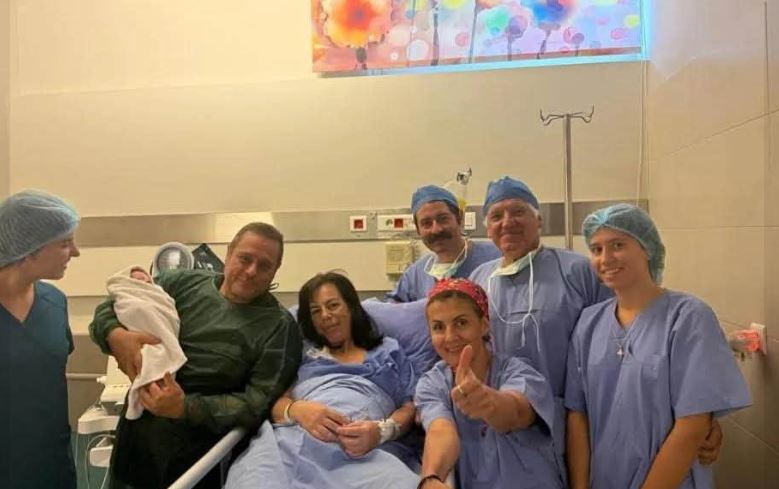 У Греції народилася дівчинка з ембріона, замороженого 22 роки