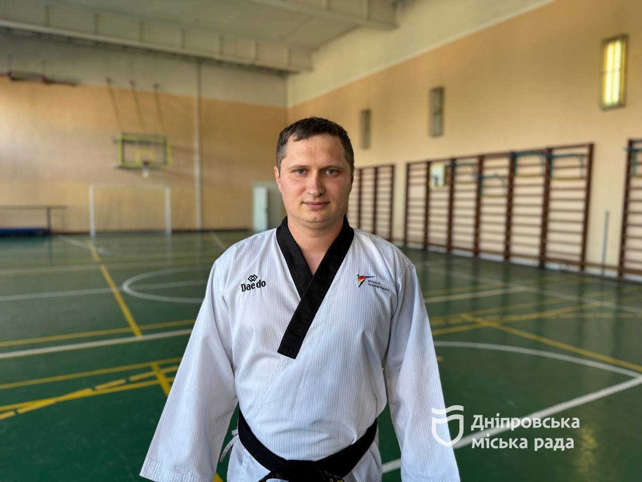 Ветеран втратив ногу на війні, але повернувся до тренерства в Дніпрі