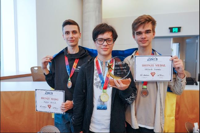 Українські школярі тріумфували на кіберолімпіаді ICOA 2026 у Сіднеї