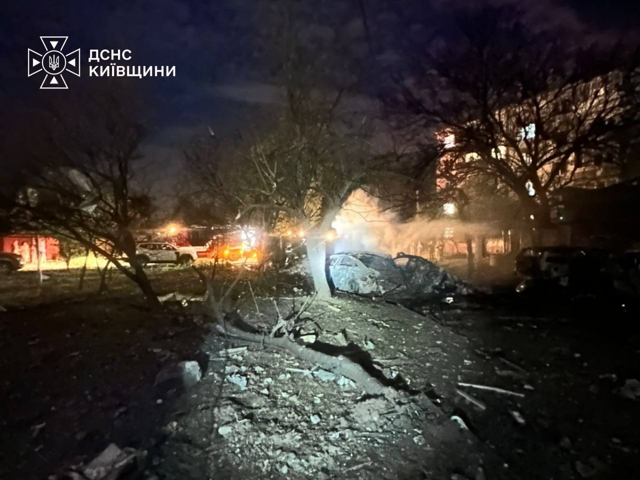Київщина: троє загиблих та 12 поранених внаслідок нічної атаки