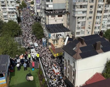Умань: тисячі хасидів молилися за мир в Україні
