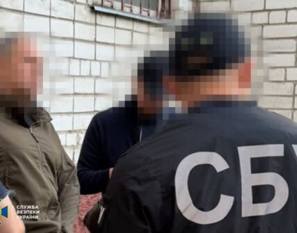 Керівника відділу ЗСУ затримали за вимагання 10 тис. євро хабара