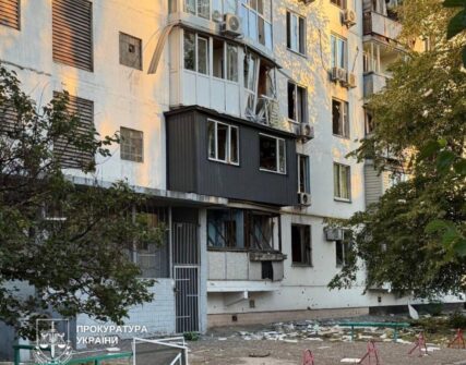 Нічна атака на Київ: 16 постраждалих, серед них двоє дітей