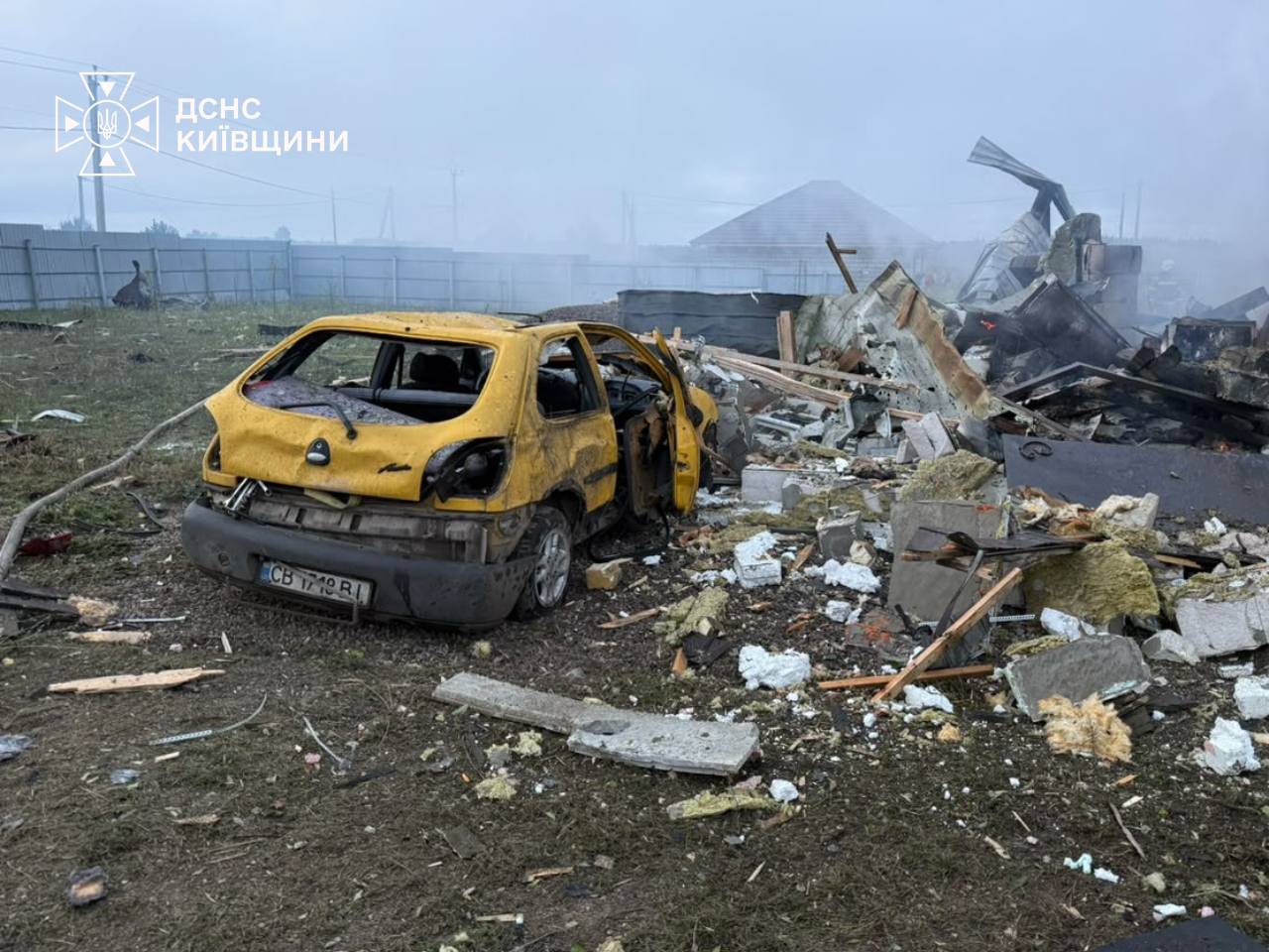 Російська атака на Київщині: постраждала родина з трьома дітьми