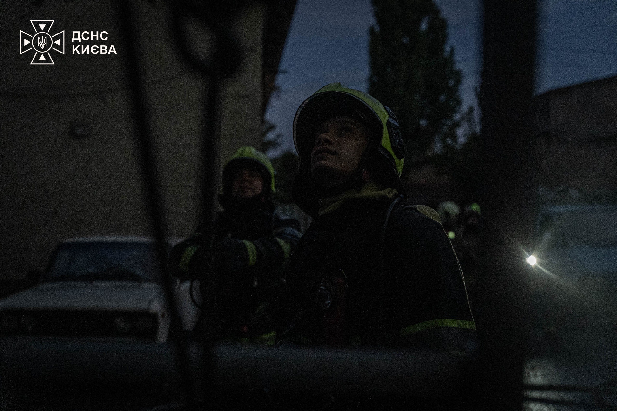 Нічна атака на Київ: одна людина поранена, є руйнування