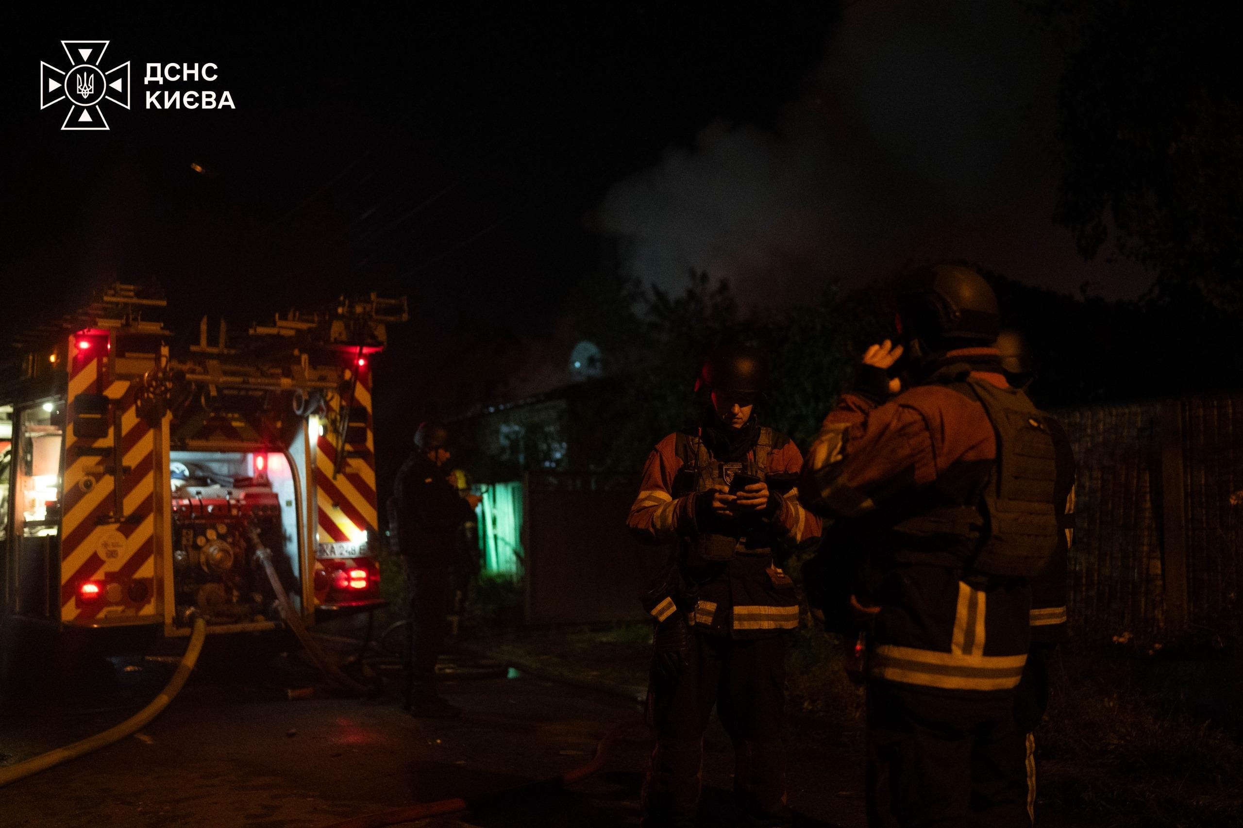 Київ пережив нічну атаку: двоє загиблих, четверо поранених