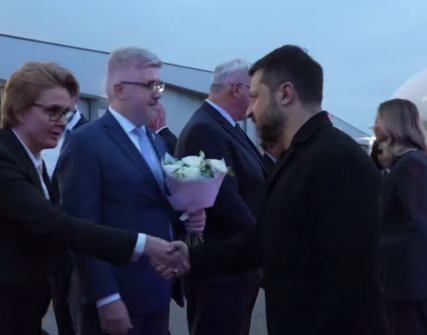Володимир Зеленський прибув до Канади: які питання обговорить президент