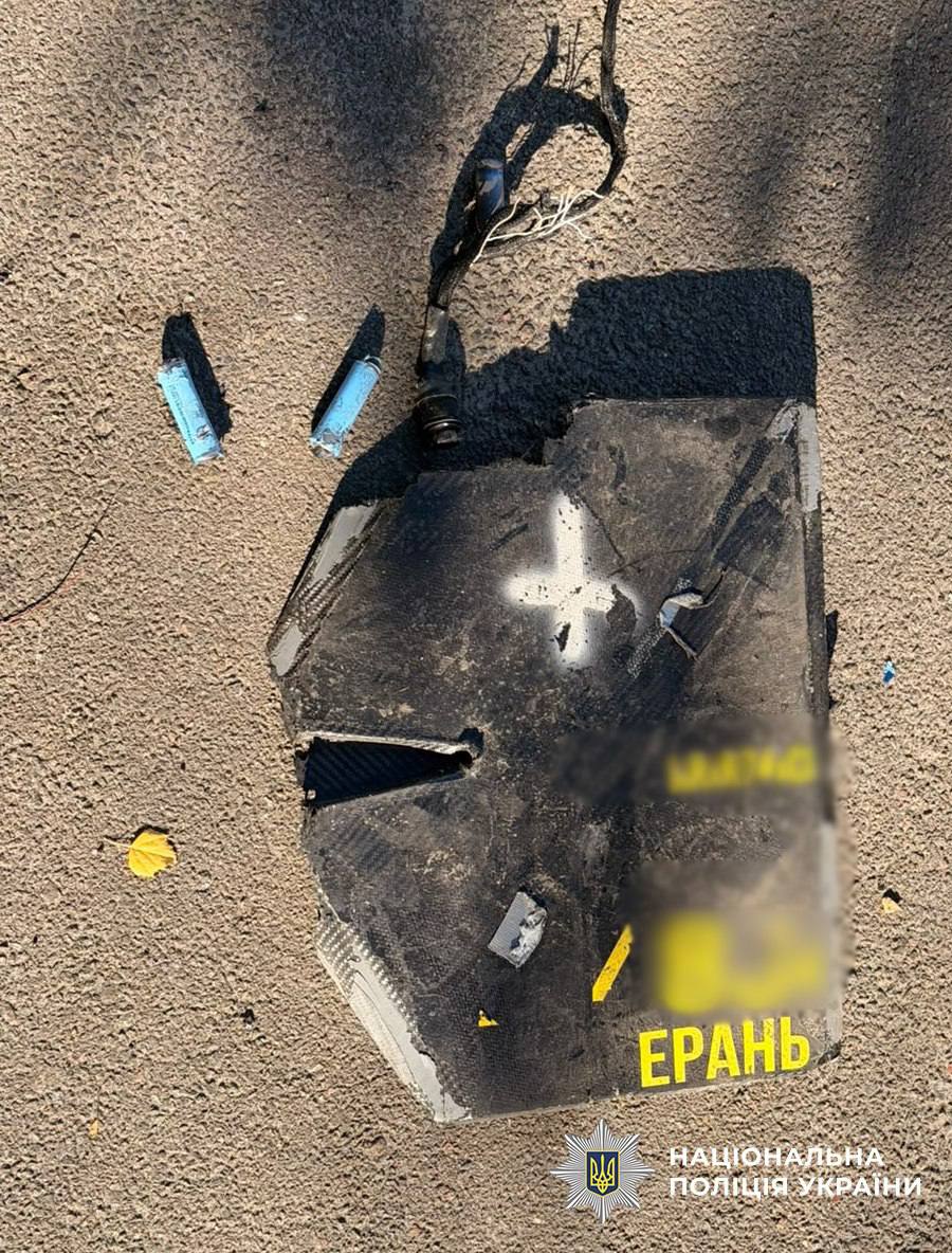 Ворожий дрон влучив у школу в Києві: без постраждалих